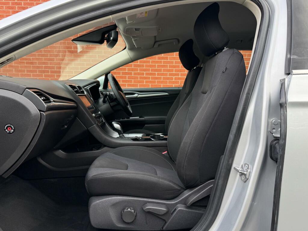 Ford Mondeo  Grey #35