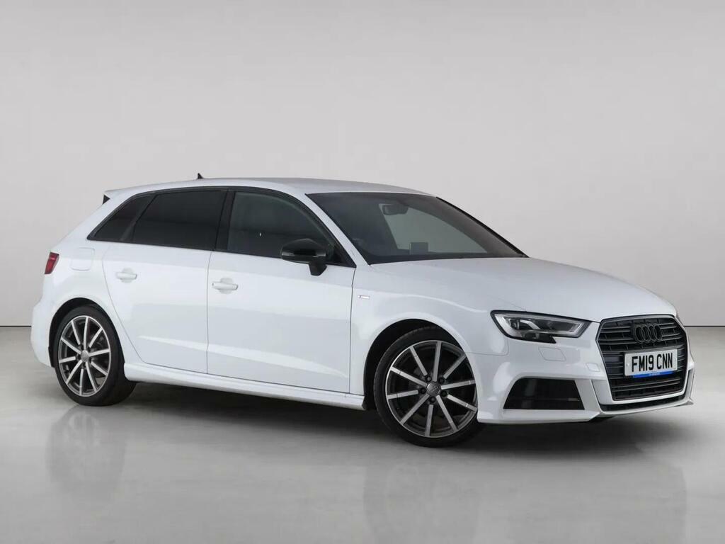 Audi A3 1.5 Tfsi Cod 35 Black Edition Sportback Euro 6 S FM19CNN White
