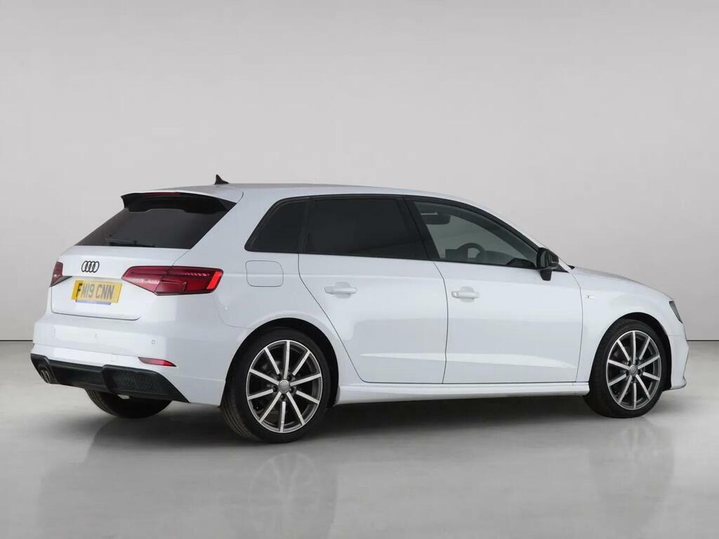 Audi A3 1.5 Tfsi Cod 35 Black Edition Sportback Euro 6 S FM19CNN White #6
