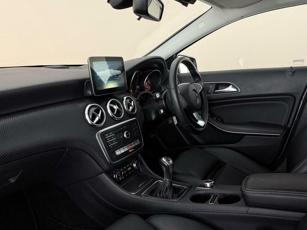 Mercedes-Benz A Class 1.5 A180d Sport Executive Hatchback M Grey #4
