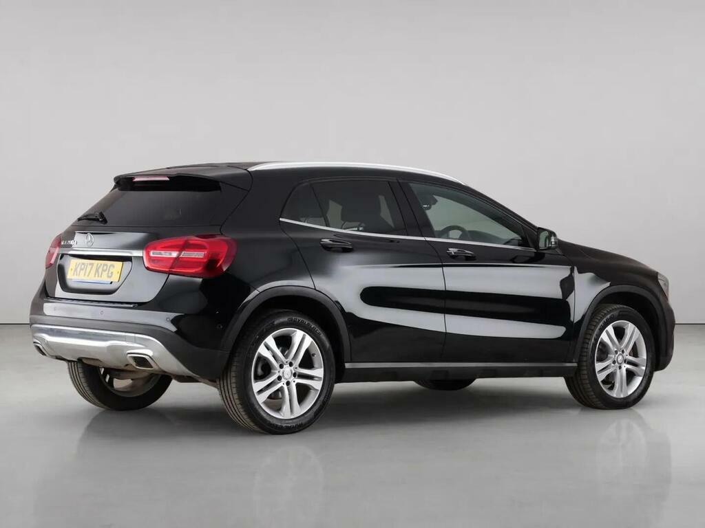 Mercedes-Benz GLA Class 2.1 Gla200d Sport Premium Plus Suv Ma Black #6