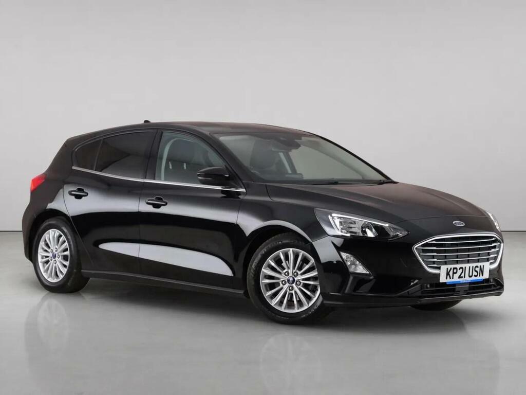 Ford Focus 1.0T Ecoboost Titanium Hatchback E Black