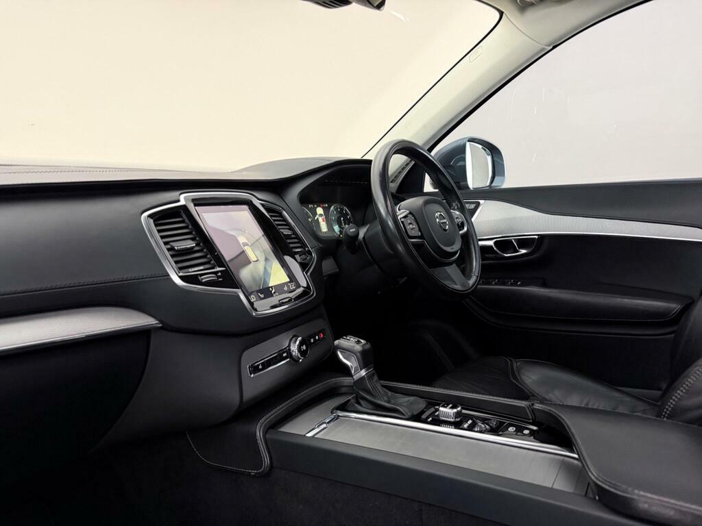 Volvo XC90 Suv Black #4