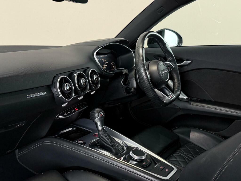 Audi TTS 2.0 Tfsi Black Edition Coupe S Tronic Q Black #4