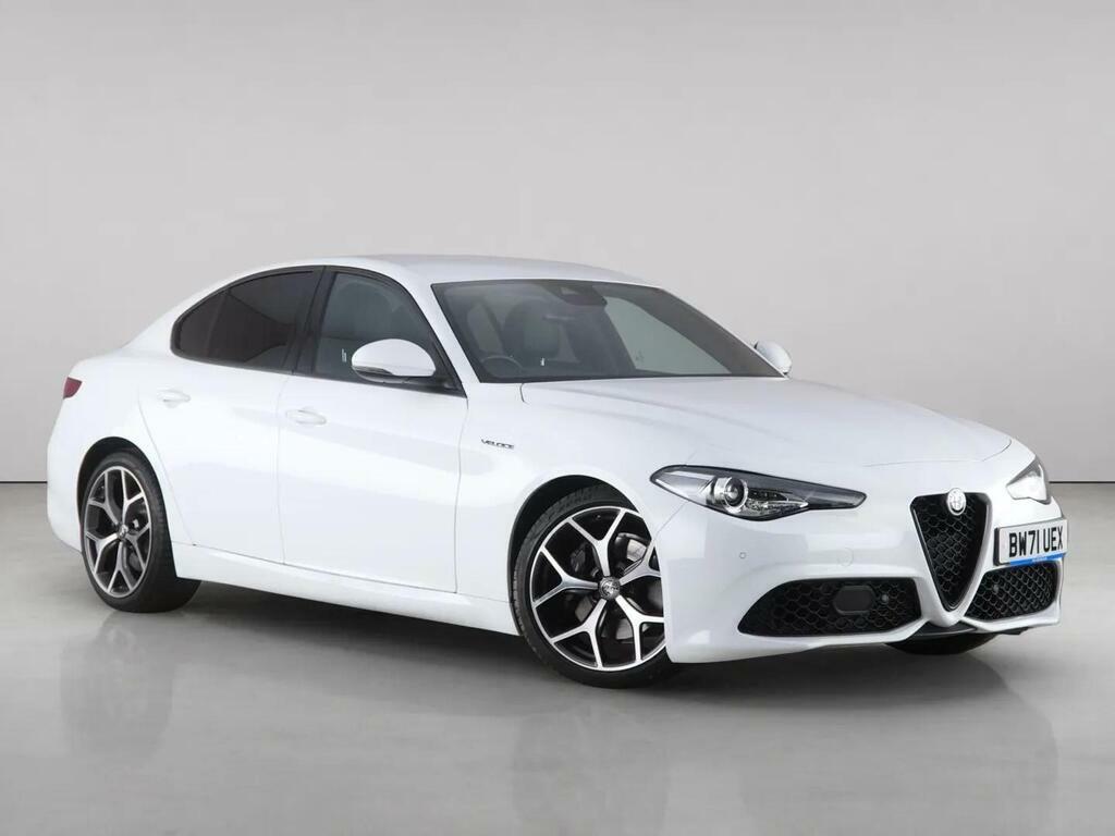 Alfa Romeo Giulia 2.0T Veloce Saloon Gpf Euro 6 Ss White