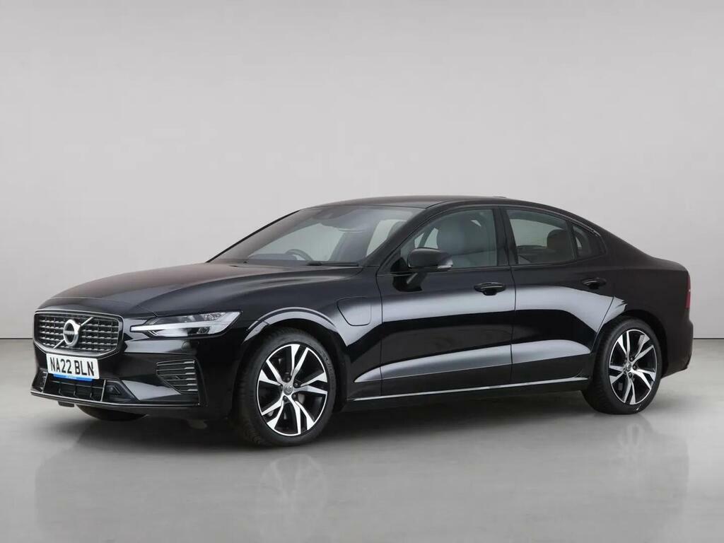 Volvo S60 2.0H T8 Recharge 11.6Kwh R-design Saloon Petro Black #2
