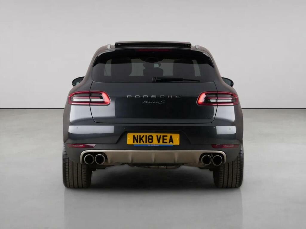 Porsche Macan 2.0T Pdk 4Wd Black #7