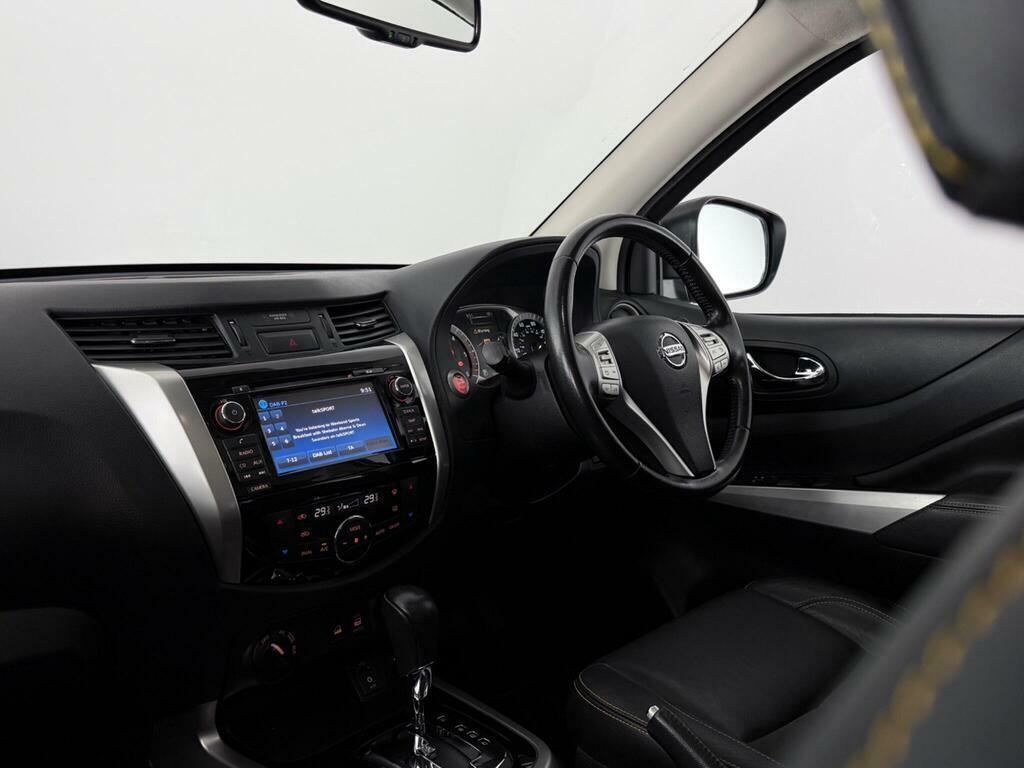 Nissan Navara 2.3 Dci N-guard Pickup Double Cab Grey #4