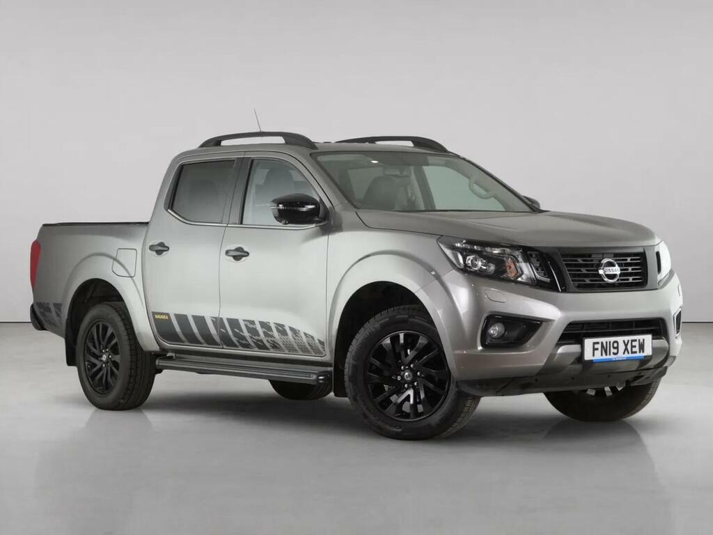 Nissan Navara 2.3 Dci N-guard Pickup Double Cab Grey