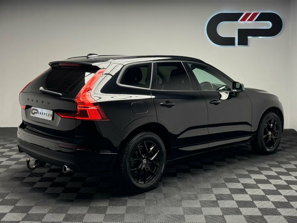 Volvo XC60 2L Momentum YM19DVT Black #2