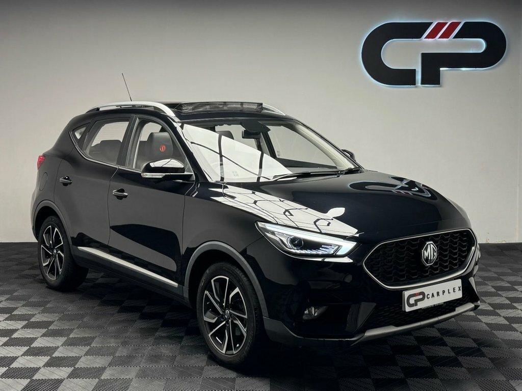 MG ZS 1L Exclusive Black