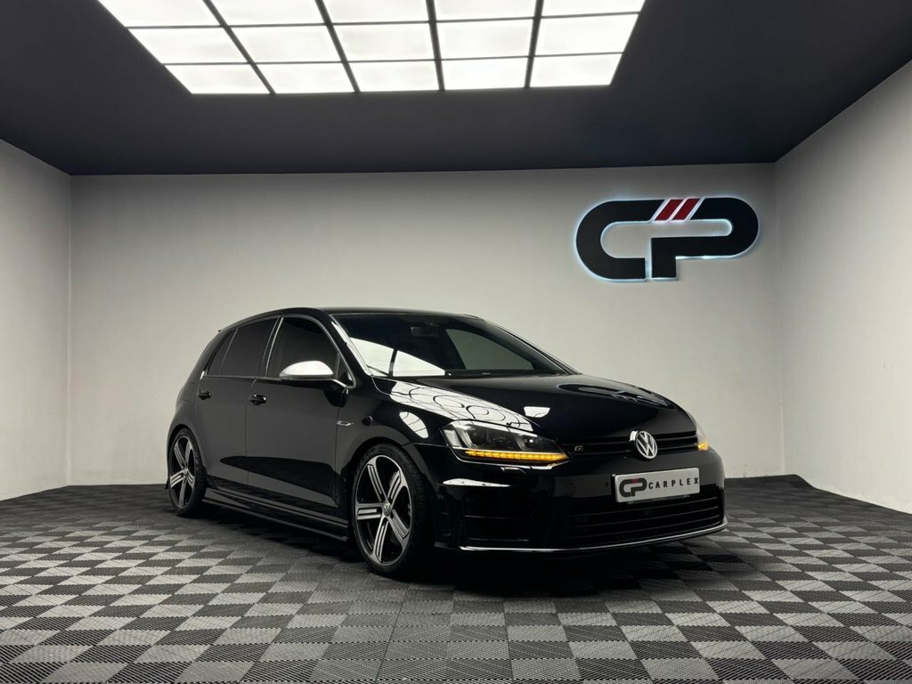 Volkswagen Golf 2L R Black #2
