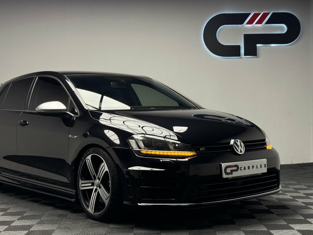 Volkswagen Golf 2L R Black #3