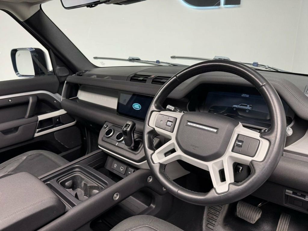 Land Rover Defender 110 2L Se Silver #3