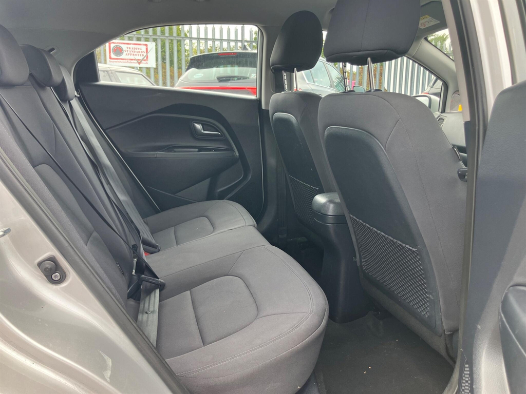 Kia RIO 1.25 Sr7 Red #24