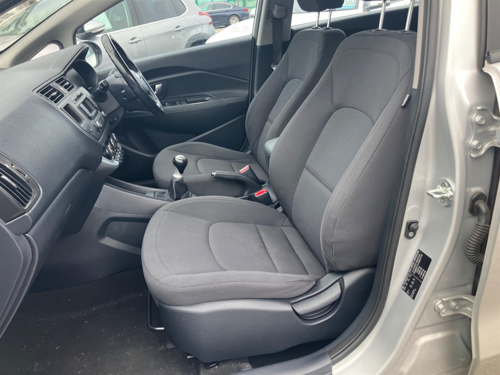 Kia RIO 1.25 Sr7 Red #18