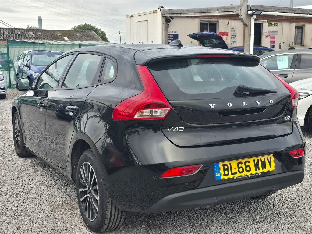 Volvo V40 2.0 D4 R-design Pro Euro 6 Ss Black #10