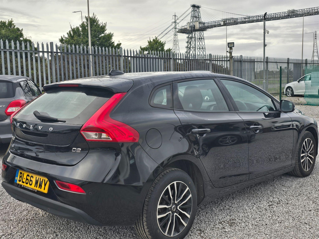 Volvo V40 2.0 D4 R-design Pro Euro 6 Ss Black #13