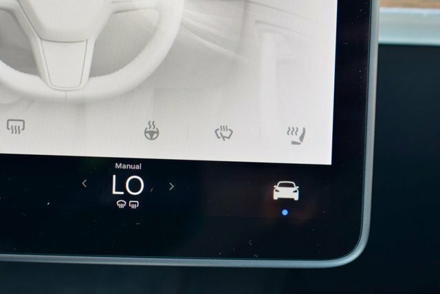 Tesla Model 3 2022 Dual Motor Long Range Saloon A White #41