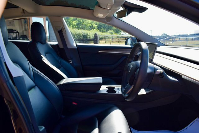 Tesla Model 3 2022 Dual Motor Long Range Saloon A White #24