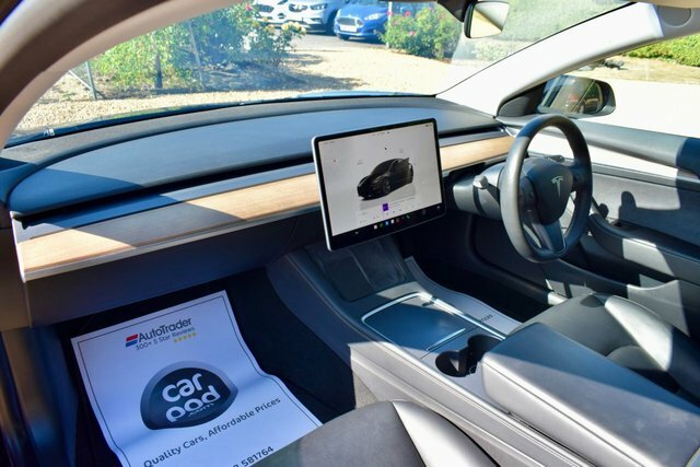 Tesla Model 3 2022 Dual Motor Long Range Saloon A White #32