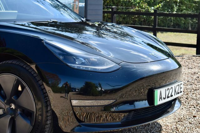 Tesla Model 3 2022 Dual Motor Long Range Saloon A White #13