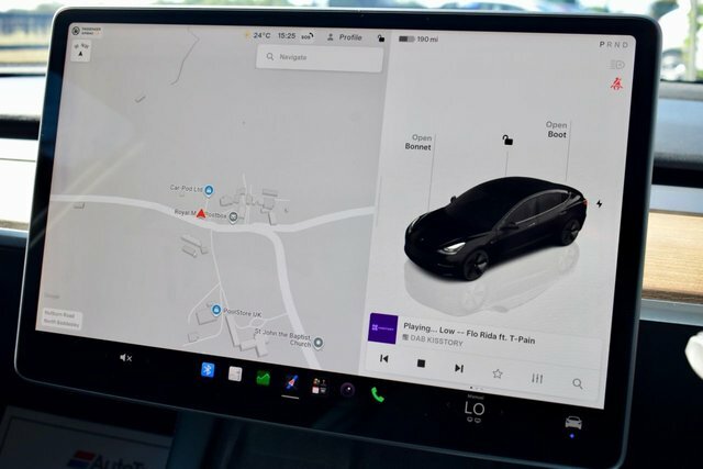 Tesla Model 3 2022 Dual Motor Long Range Saloon A White #52