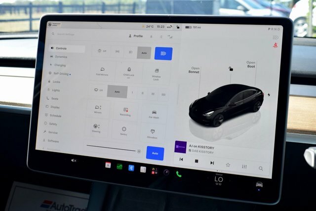Tesla Model 3 2022 Dual Motor Long Range Saloon A White #42