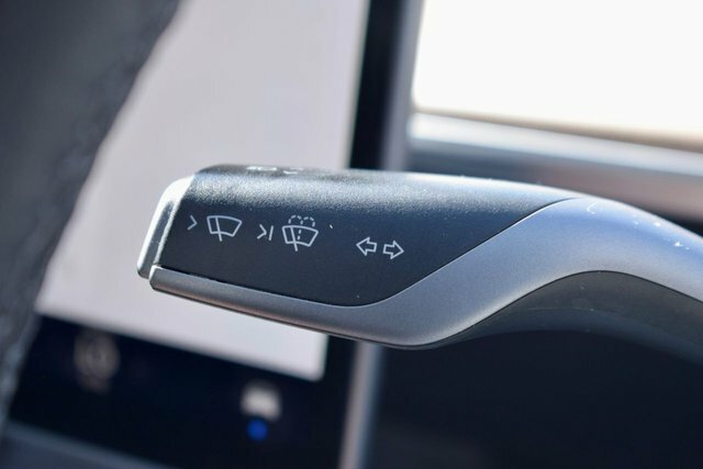 Tesla Model 3 2022 Dual Motor Long Range Saloon A White #38