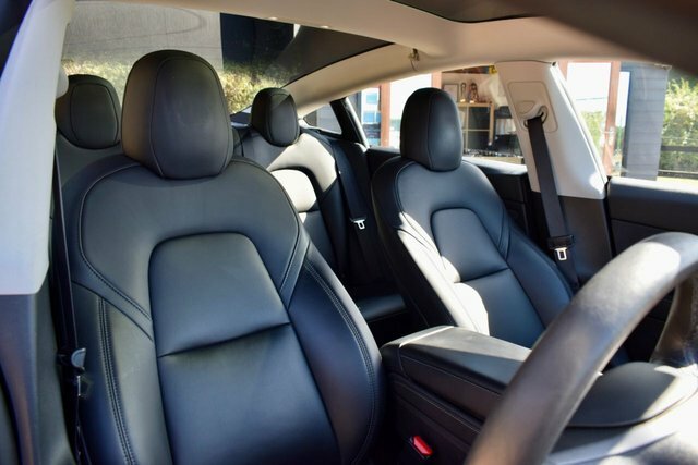 Tesla Model 3 2022 Dual Motor Long Range Saloon A White #27