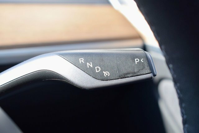 Tesla Model 3 2022 Dual Motor Long Range Saloon A White #37