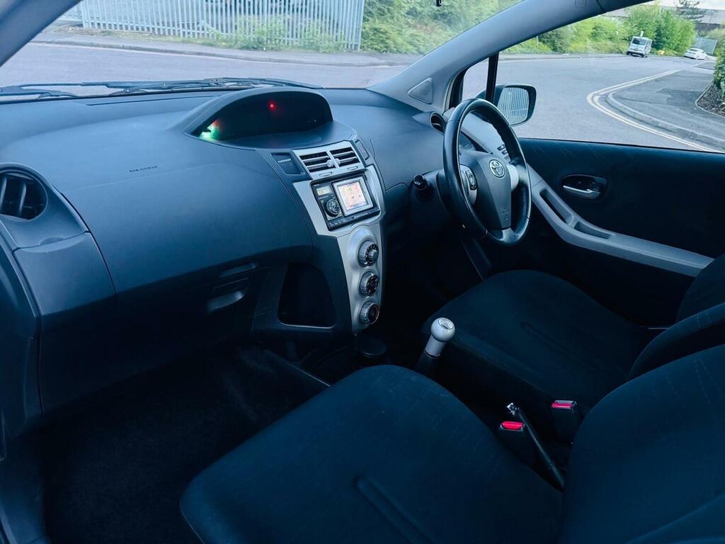 Toyota Yaris 1.3 Sr Multimode #21