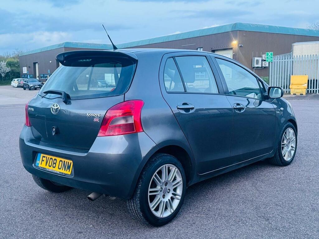 Toyota Yaris 1.4 D-4d Sr Grey #5