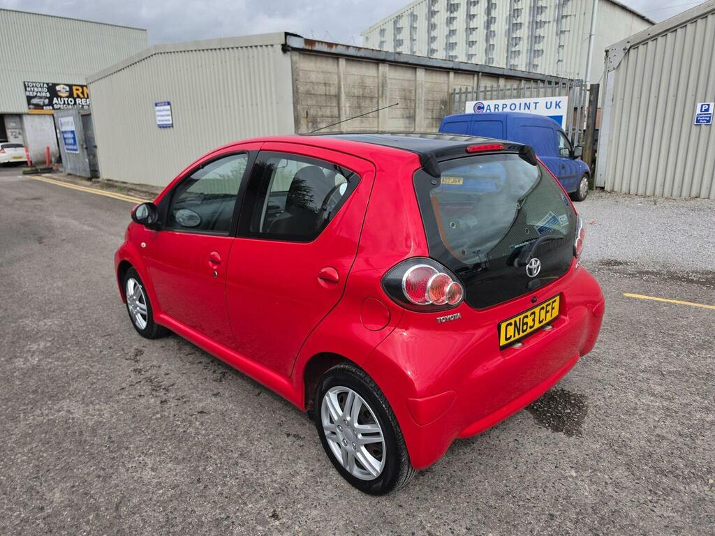 Toyota Aygo Hatchback 1.0 Vvt-i Move Euro 5 201363 Red #4