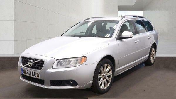 Volvo V70 Se Silver #2