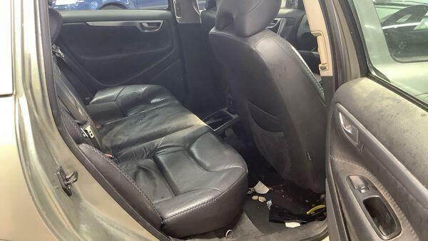 Volvo XC70 2007 07 2.4 Black #10