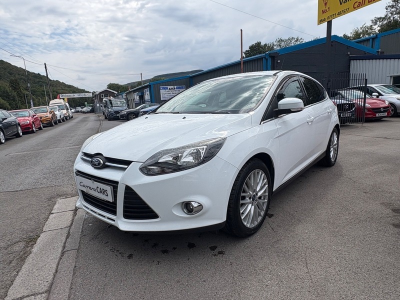 Ford Focus Zetec White #3