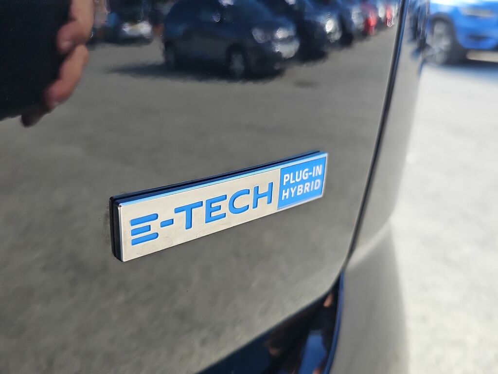 Renault Megane E-Tech 1.6 E-tech 9.8Kwh Iconic Sport Tourer Euro 6 #23