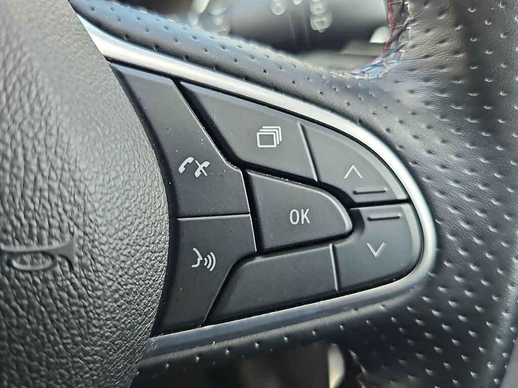 Renault Megane E-Tech 1.6 E-tech 9.8Kwh Iconic Sport Tourer Euro 6 #32