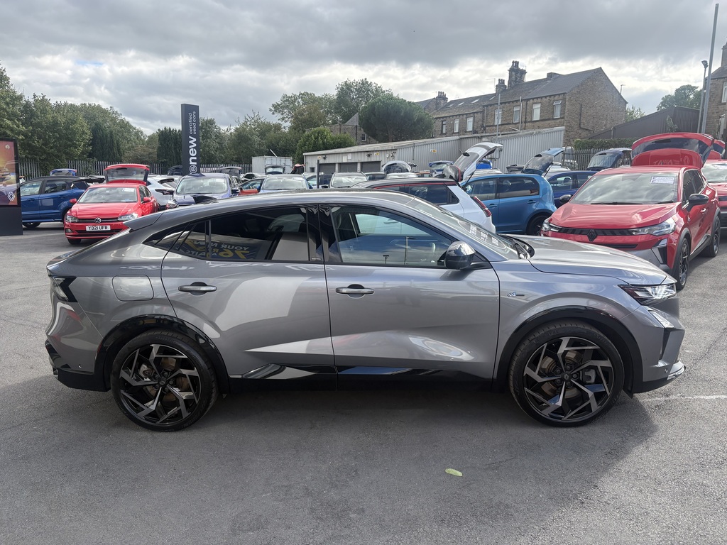 Renault Rafale 1.2 E-tech 22Kwh Atelier Alpine Suv Plu Grey #2