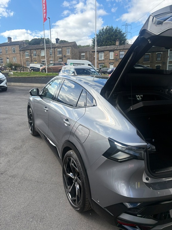 Renault Rafale 1.2 E-tech 22Kwh Atelier Alpine Suv Plu Grey #6
