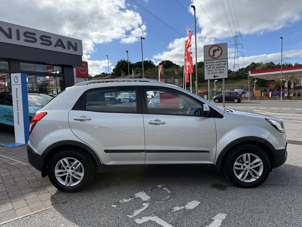 SsangYong Korando 2.2D Se Suv Euro 6 178 Ps Silver #2