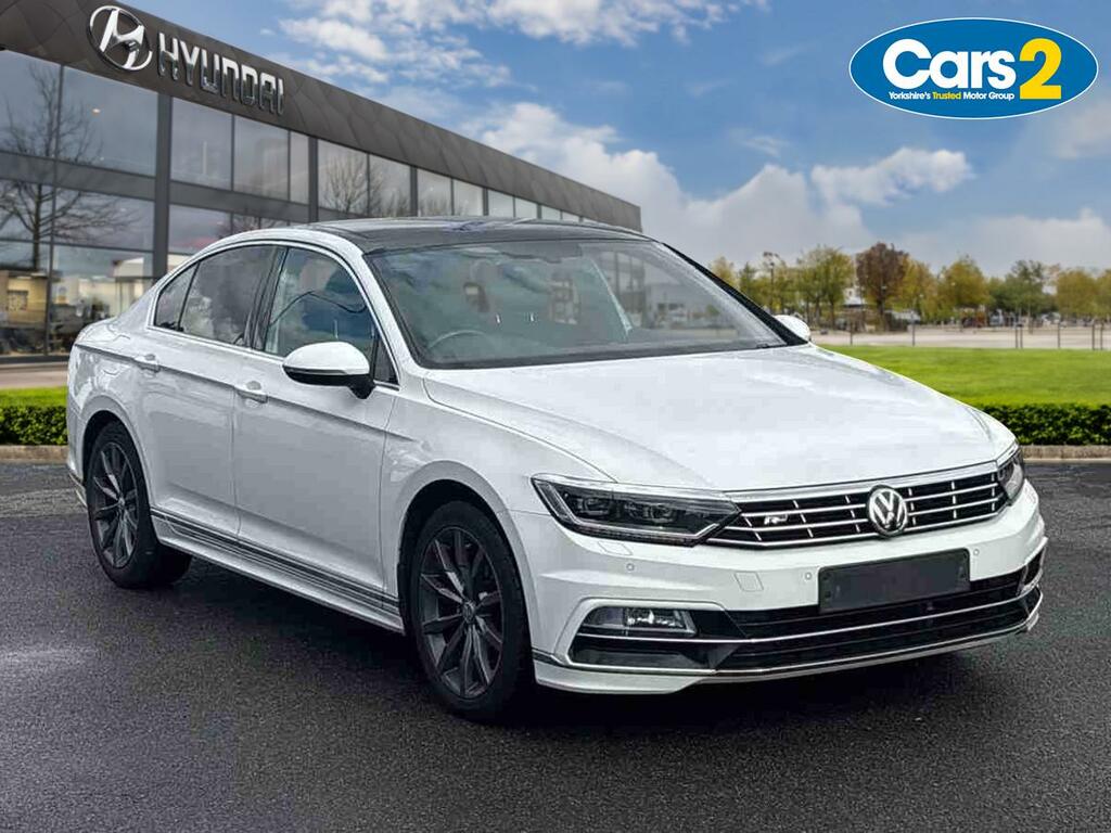 Volkswagen Passat 1.5 Tsi Evo R-line Saloon Euro 6 White