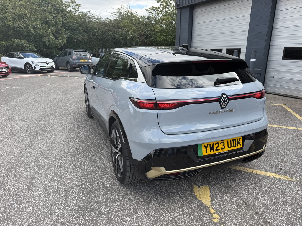 Renault Megane E-Tech 60Kwh Iconic Hatchback Optimum Grey #3