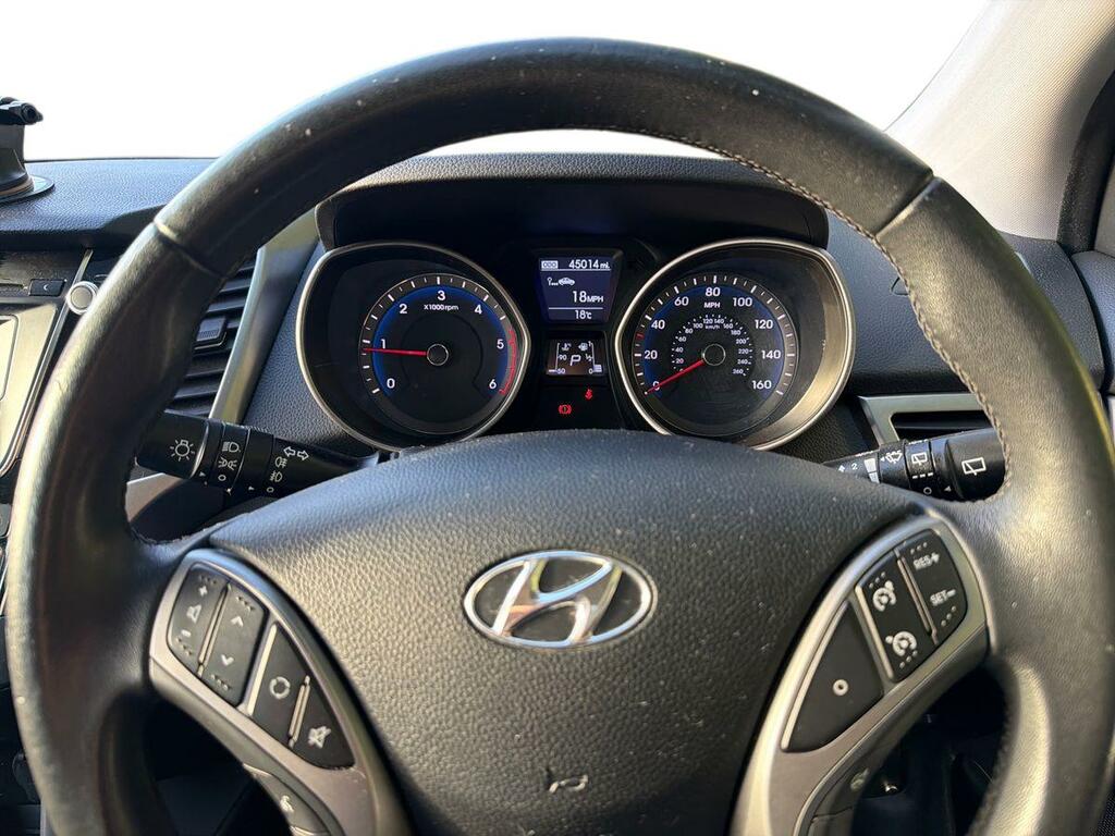 Hyundai I30 Active Blue Drive Silver #13