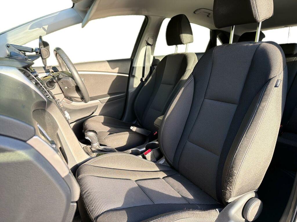 Hyundai I30 Active Blue Drive Silver #16