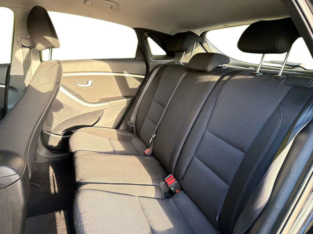 Hyundai I30 Active Blue Drive Silver #17