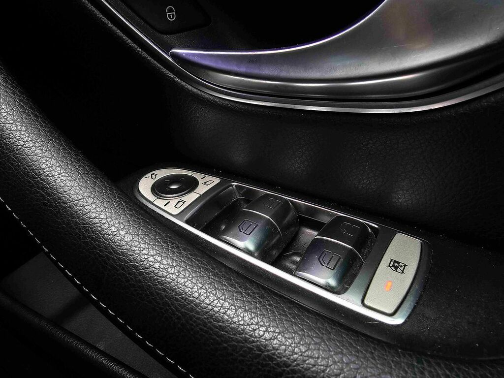 Mercedes-Benz E Class Amg Line Edition Black #33