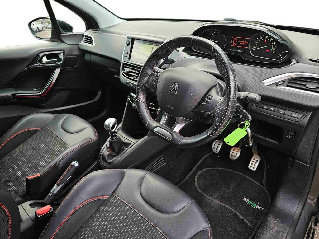 Peugeot 208 1.2 Puretech 82 Tech Edition Start Stop Black #10