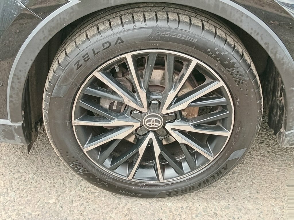 Toyota C-Hr Dynamic White #28